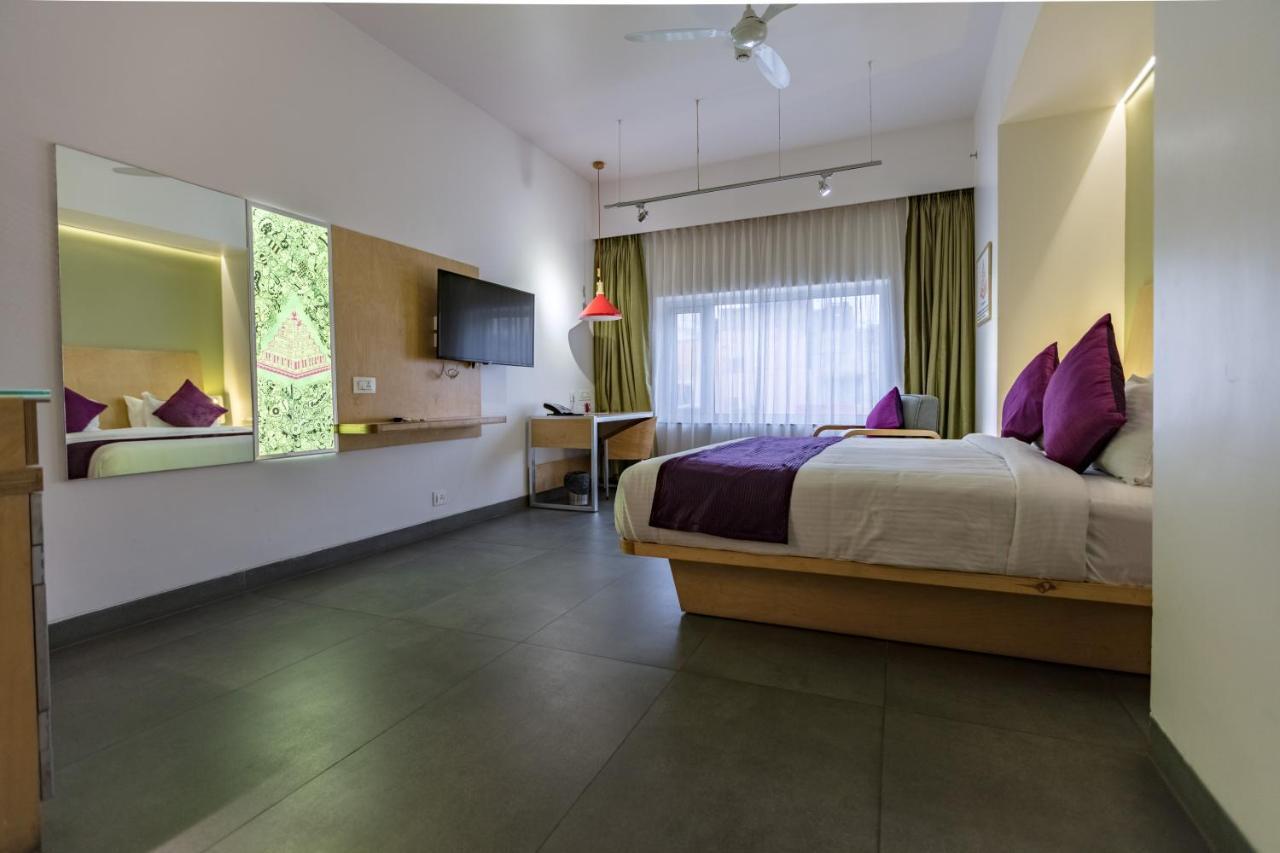 Vijayawāda Hotel Aira מראה חיצוני תמונה