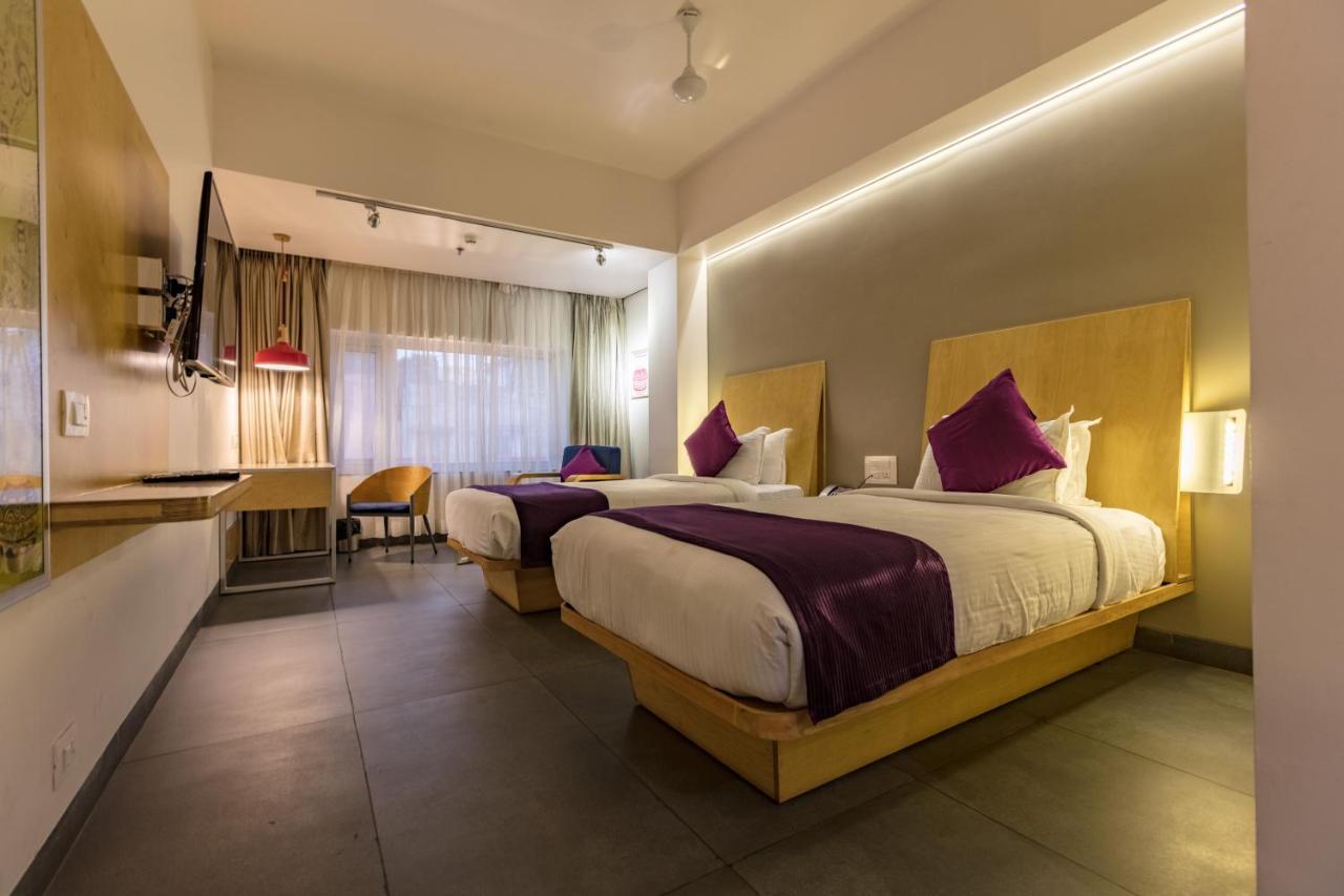 Vijayawāda Hotel Aira מראה חיצוני תמונה