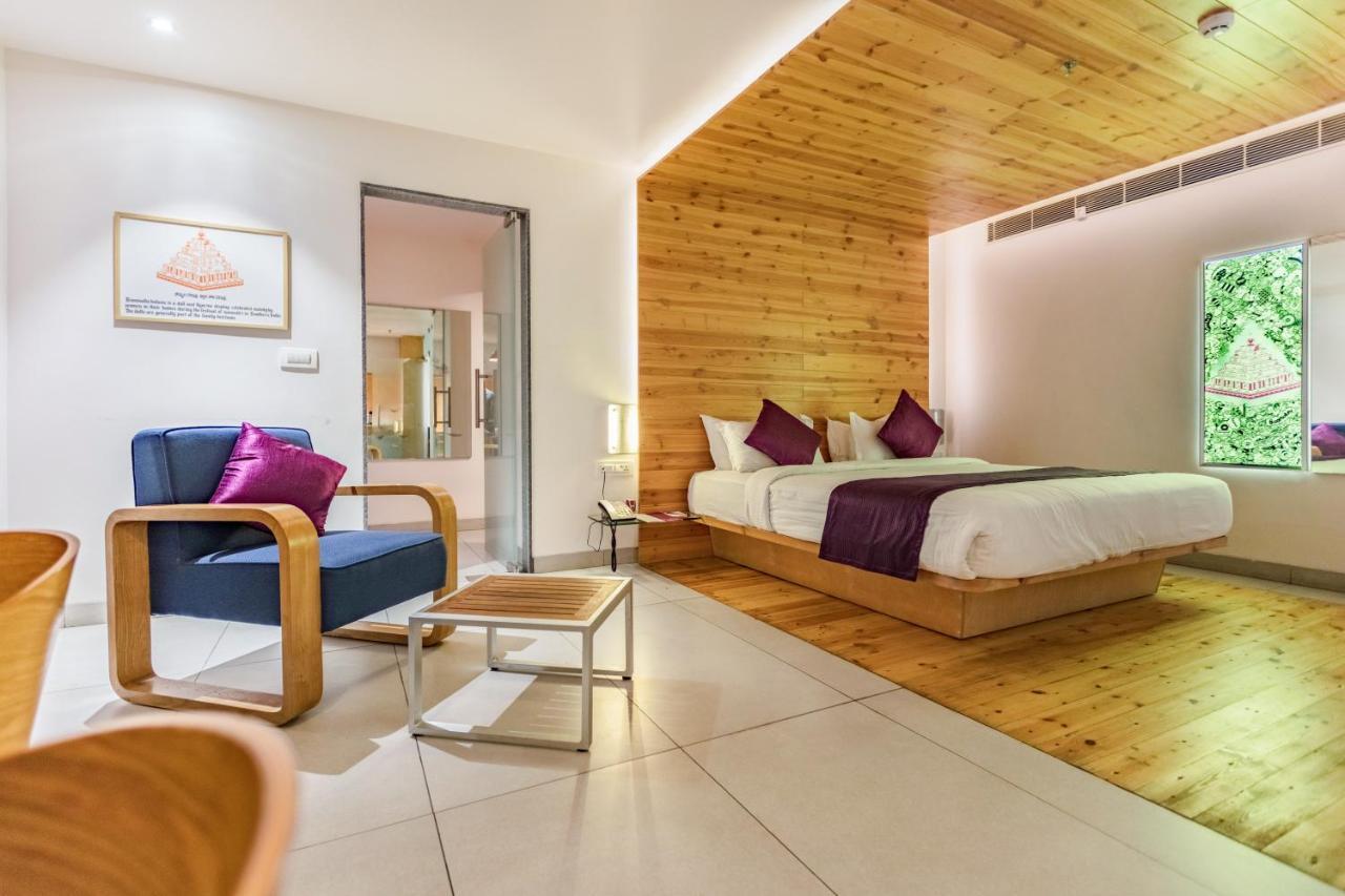 Vijayawāda Hotel Aira מראה חיצוני תמונה